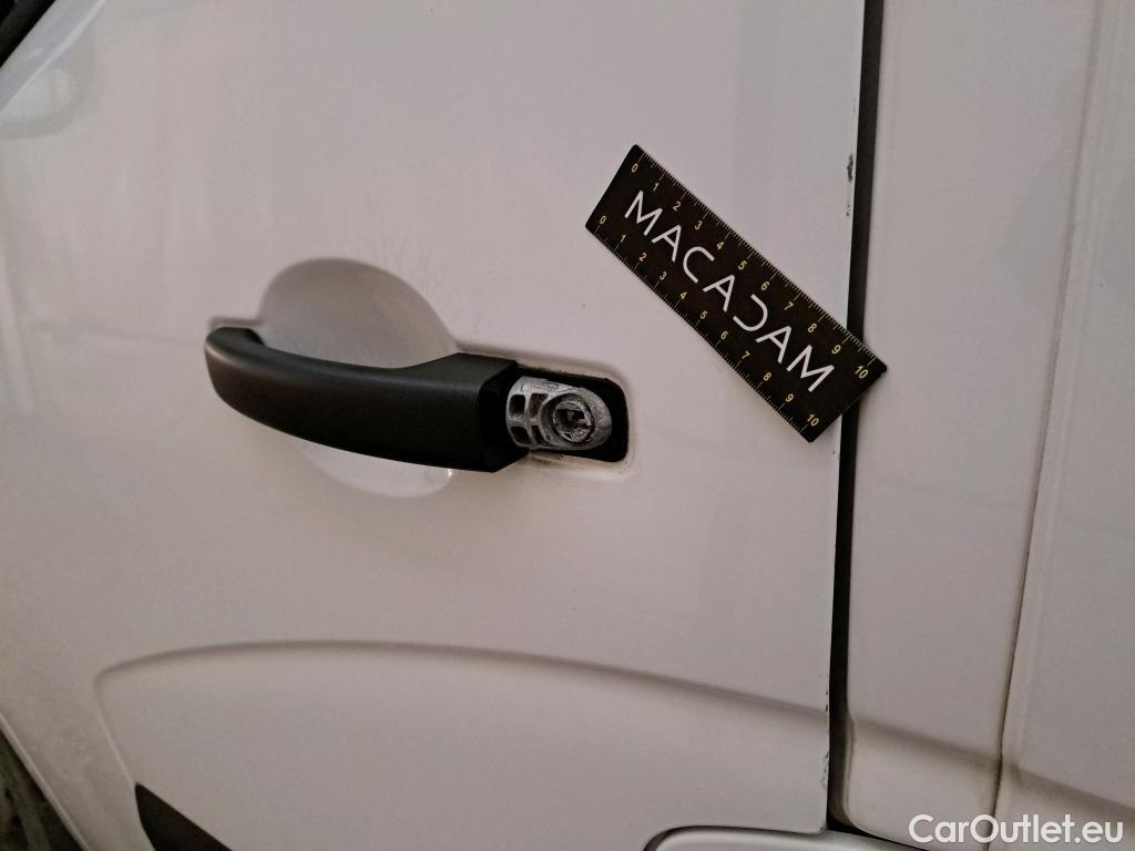  Renault  Master  III Fourgon L3H2 3 5 Grand Confort dCi 135CV BVM6 E6dT #32