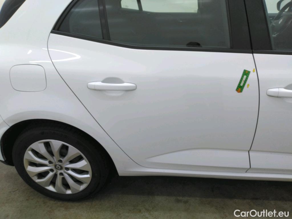  Renault  Megane  IV Berline 5pt. Société Air Nav 1.5 dCi 90CV BVM6 E6 #36