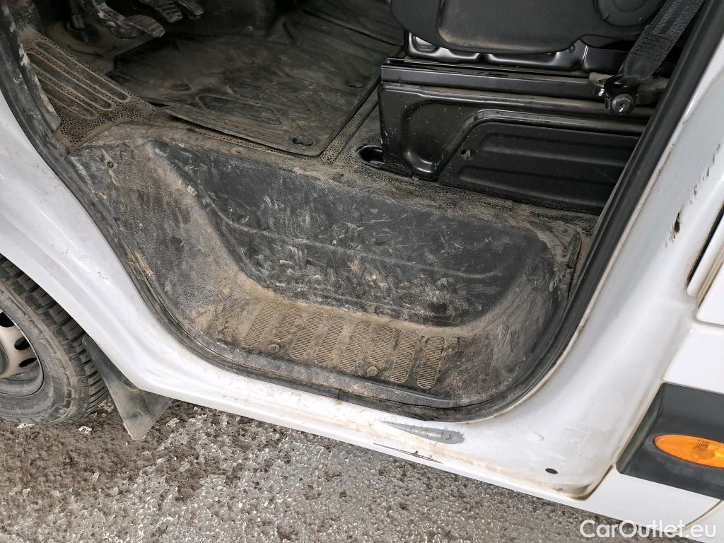  Renault  Master  III Fourgon L3H2 3 5 Grand Confort dCi 135CV BVM6 E6dT #17