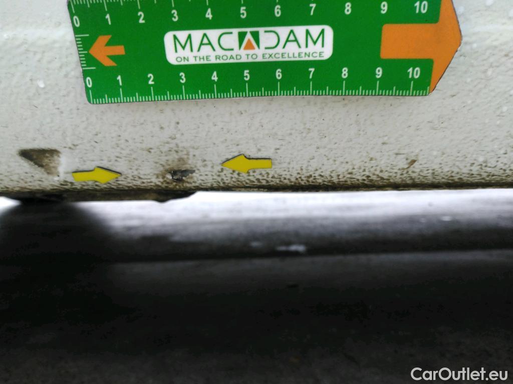  Renault  Megane  IV Berline 5pt. Société Air Nav 1.5 dCi 90CV BVM6 E6 #15