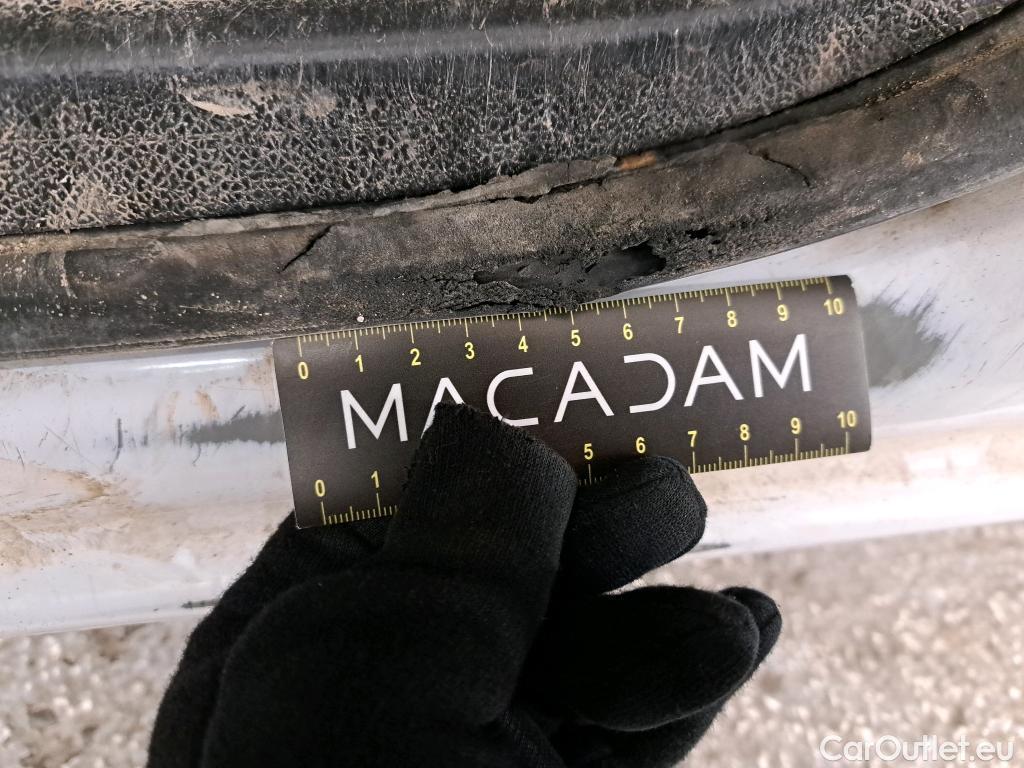  Renault  Master  III Fourgon L3H2 3 5 Grand Confort dCi 135CV BVM6 E6dT #16