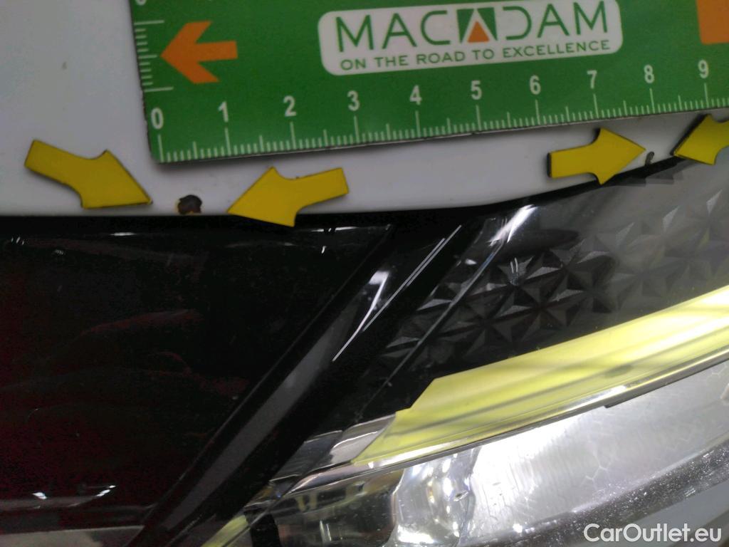  Renault  Megane  IV Berline 5pt. Société Air Nav 1.5 dCi 90CV BVM6 E6 #30