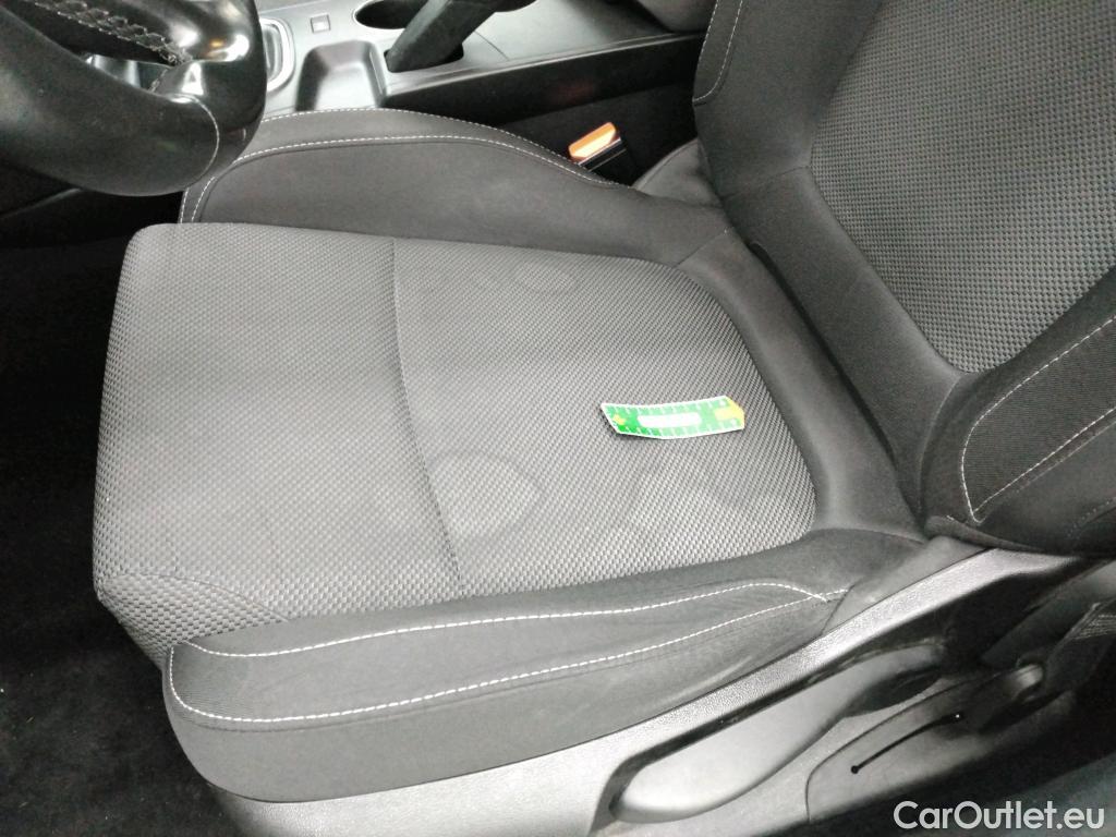  Renault  Megane  IV Berline 5pt. Société Air Nav 1.5 dCi 90CV BVM6 E6 #20