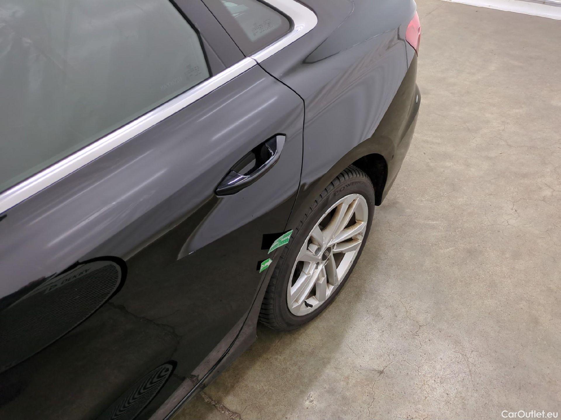  Audi  A3 AUDI  Berline / 2020 / 4P / Berline 35 TFSI 150 MHEV S Tronic Business Line #53