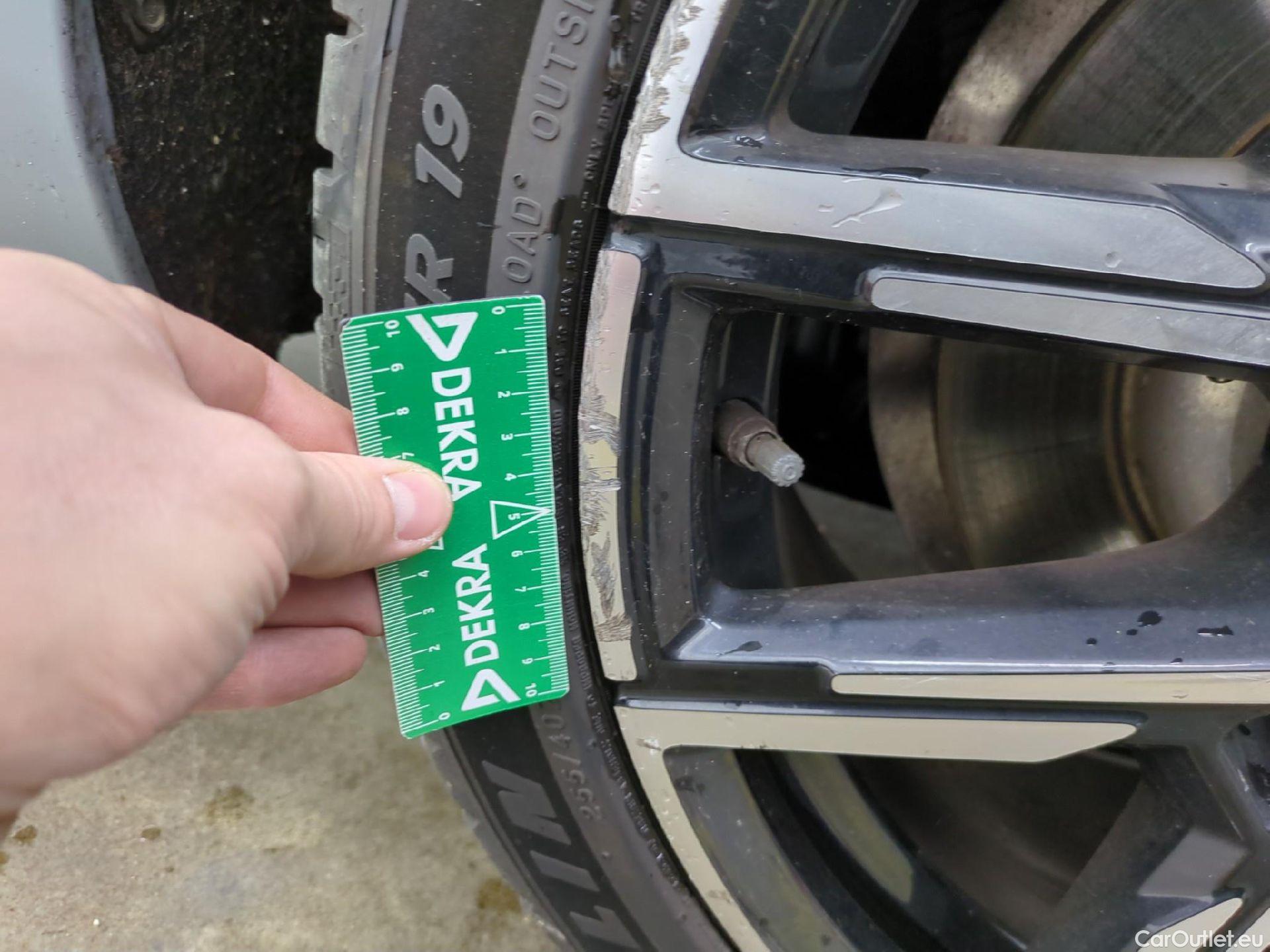  Bmw  Serie 4 Série i4 Gran Coupe eDrive40 M Sport 83kWh BVA #8