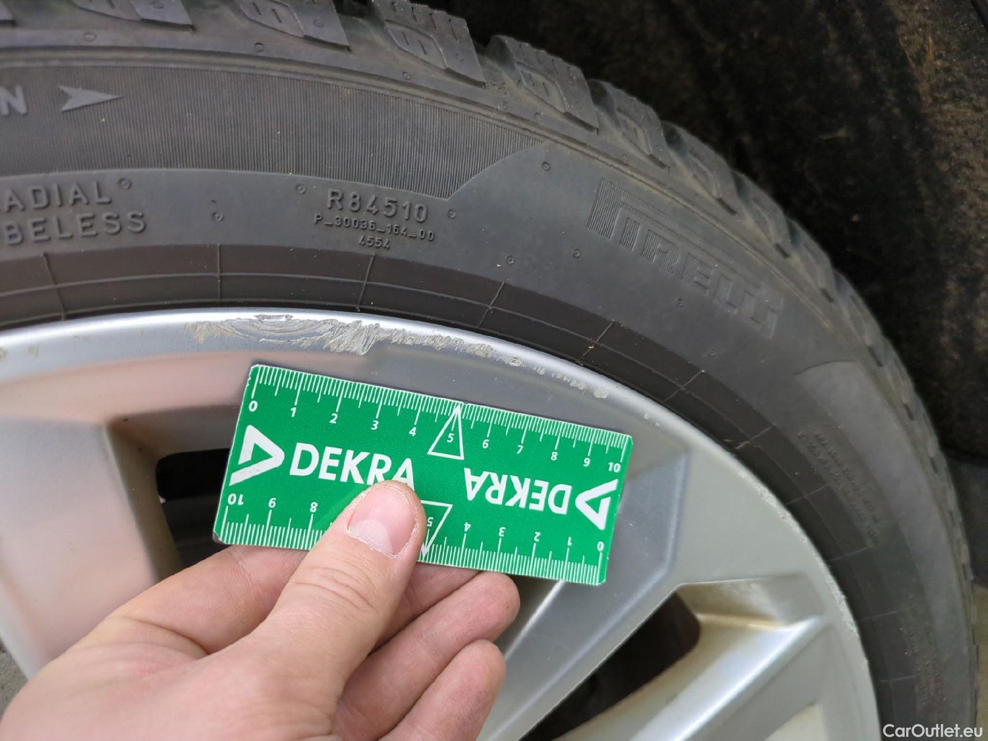  Audi  A3 AUDI  Berline / 2020 / 4P / Berline 35 TFSI 150 MHEV S Tronic Business Line #29