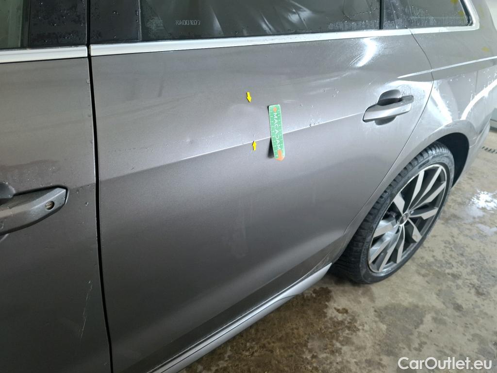  Audi  A4  Avant 35 TDI Avus 2.0 TDI 165CV BVA7 E6d #9