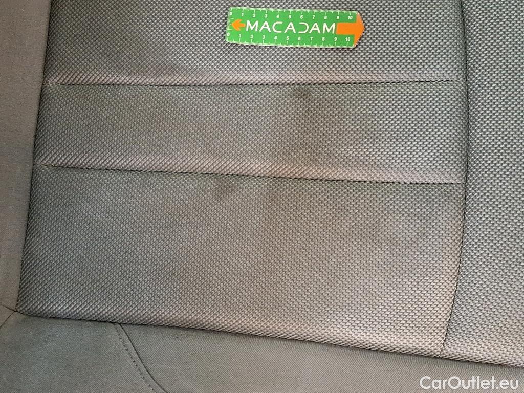  Audi  A4 AUDI  / 2019 / 4P / Berline 35 TDI 163 S tronic Business Line #26