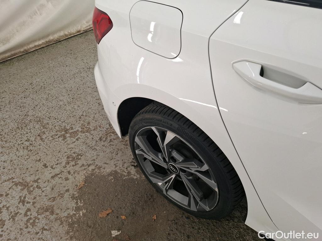  Audi  A3  Sportback 35 TDI S line 2.0 TDI 150CV BVA7 E6d #1