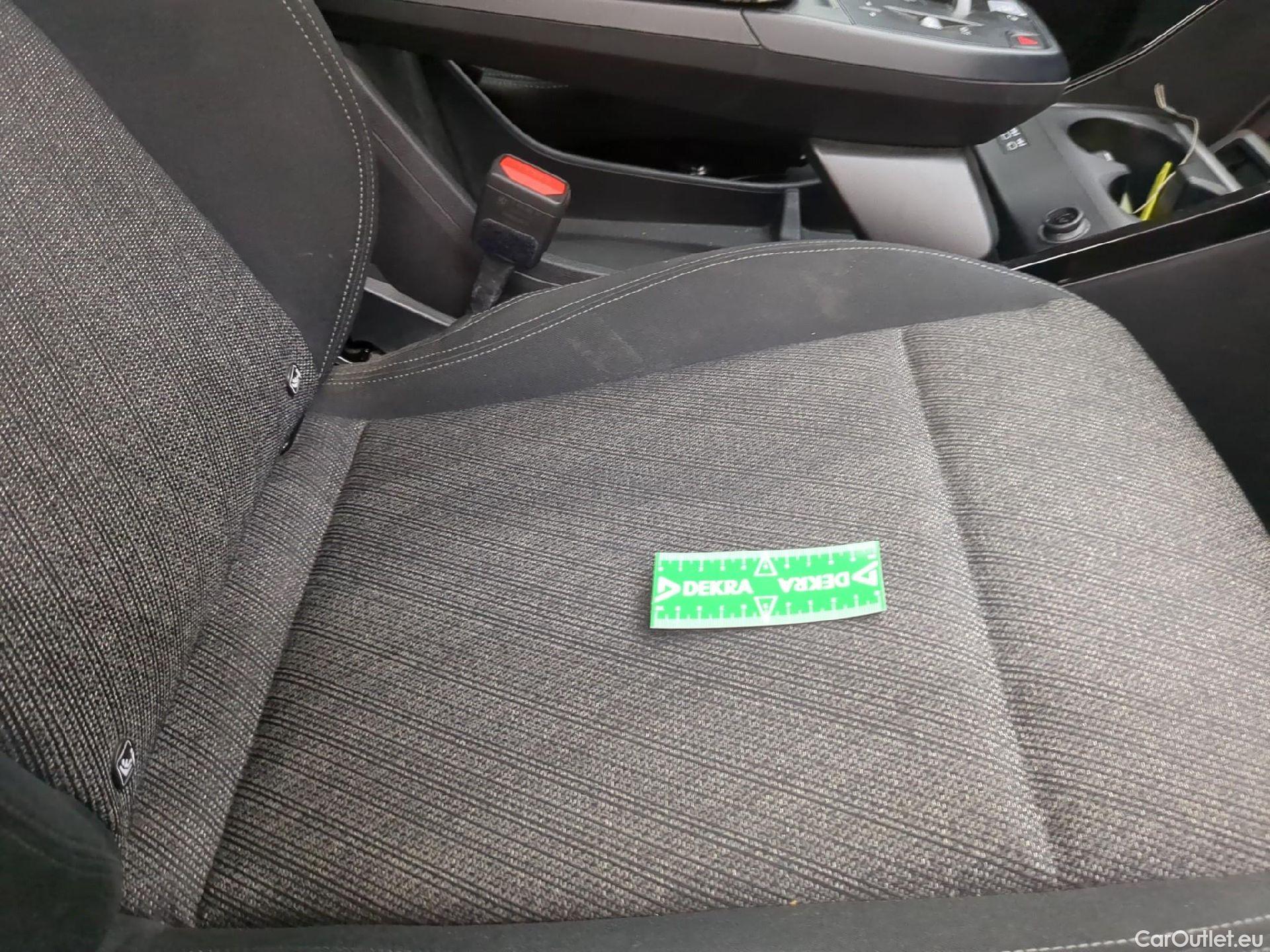  Bmw  X1 BMW  / 2022 / 5P / SUV sDrive18d Business Design DKG7 #4