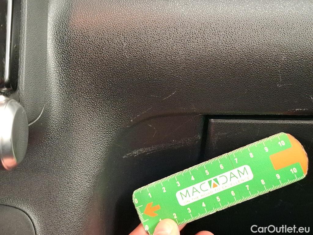  Citroen  C3  Aircross Shine Pack 1.5 BlueHDi 120CV BVA6 E6d #4