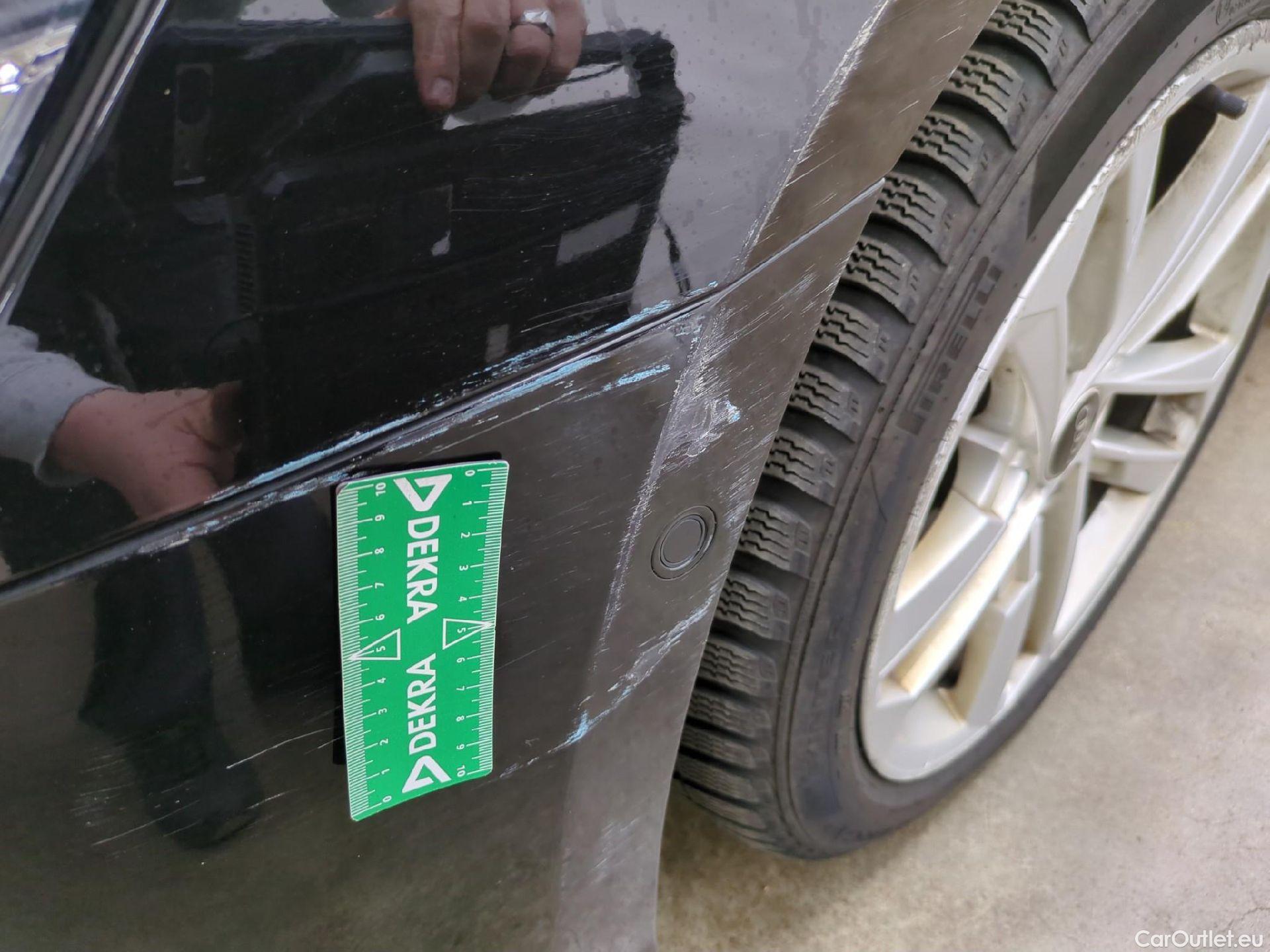  Audi  A3 AUDI  Berline / 2020 / 4P / Berline 35 TFSI 150 MHEV S Tronic Business Line #43