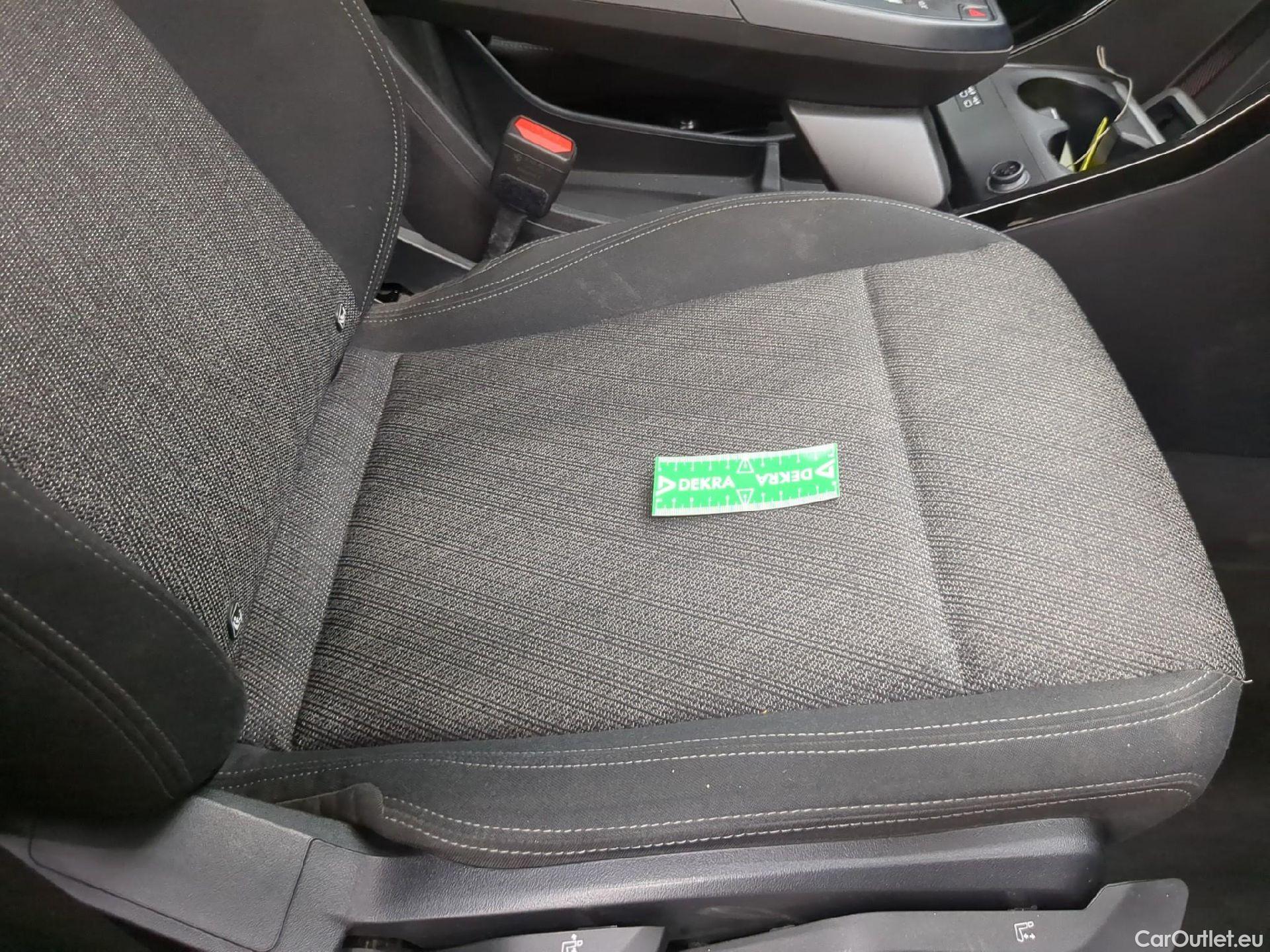  Bmw  X1 BMW  / 2022 / 5P / SUV sDrive18d Business Design DKG7 #6