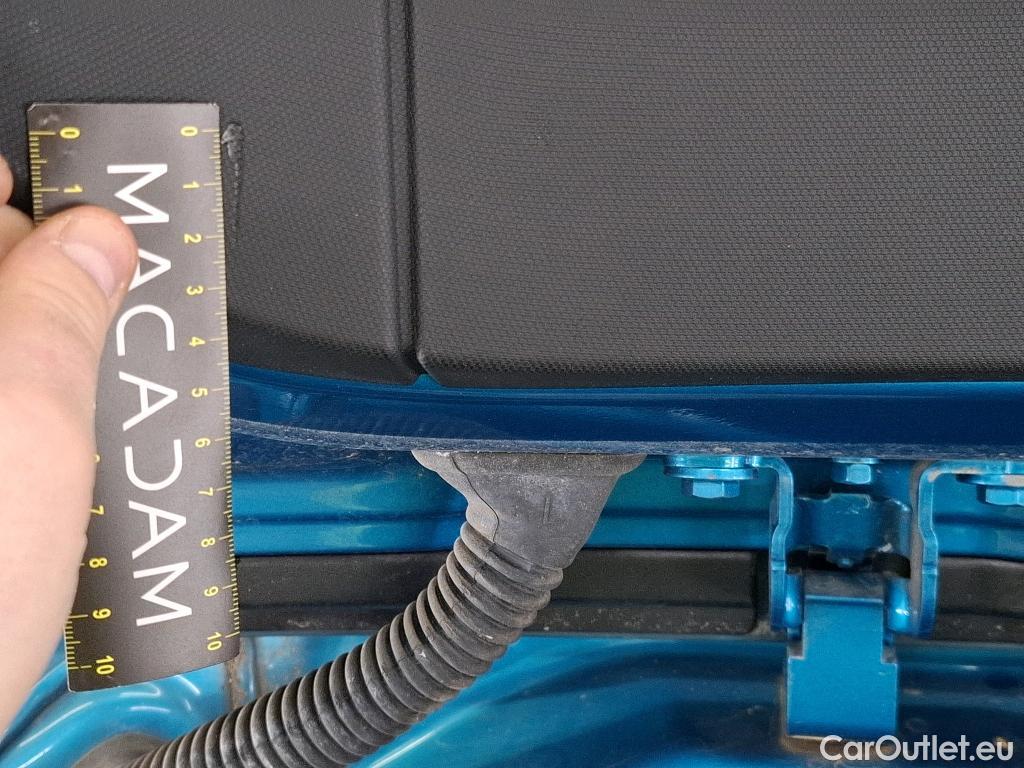  Bmw  Serie 1 BMW Série 1 / 2019 / 5P / Berline 116d DKG7 Business Design #53