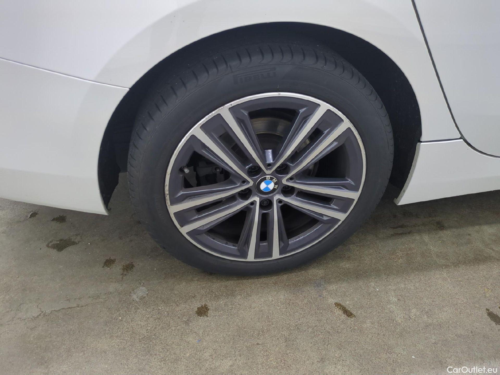  Bmw  Serie 2 BMW Série 2 Gran Coupé / 2019 / 4P / Berline 218D AUTO Business Design #11