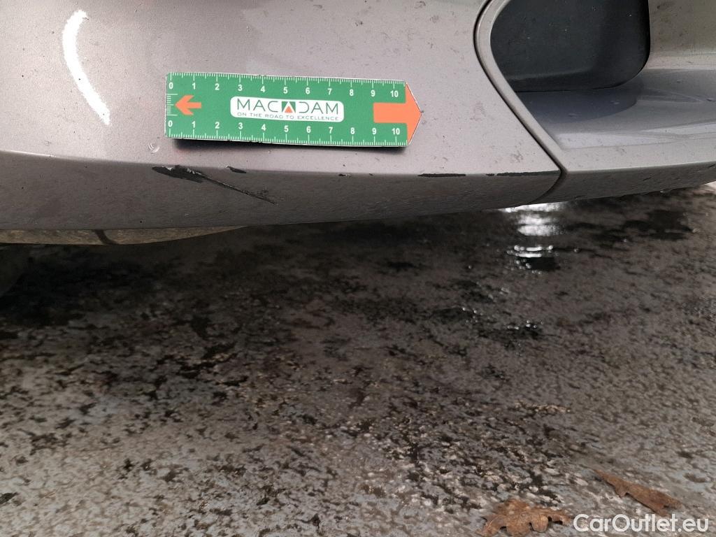  Bmw  Serie 3 Série 3 Touring 318 d Luxury 2.0 150CV BVA8 E6d #2