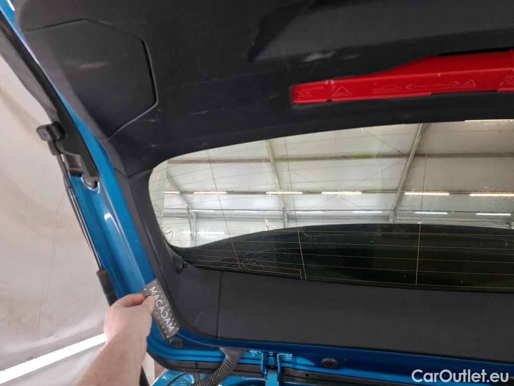  Bmw  Serie 1 BMW Série 1 / 2019 / 5P / Berline 116d DKG7 Business Design #51