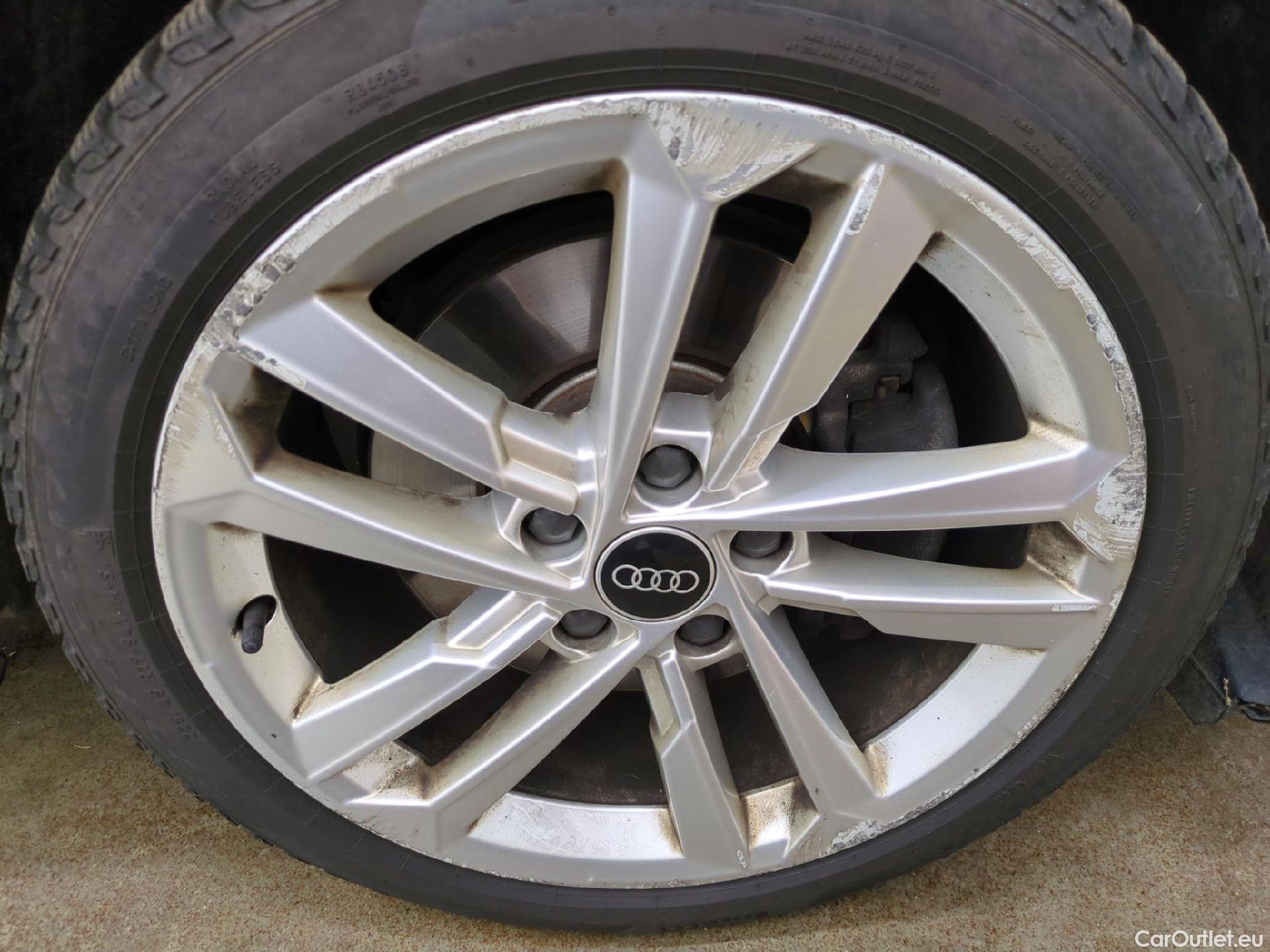  Audi  A3 AUDI  Berline / 2020 / 4P / Berline 35 TFSI 150 MHEV S Tronic Business Line #5