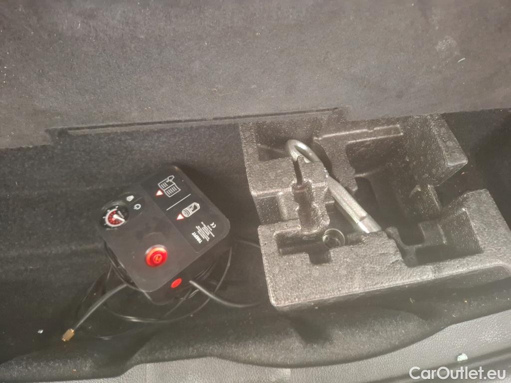  Bmw  Serie 2 BMW  Active Tourer / 2018 / 5P / monospace 225xe Business Design Auto #11