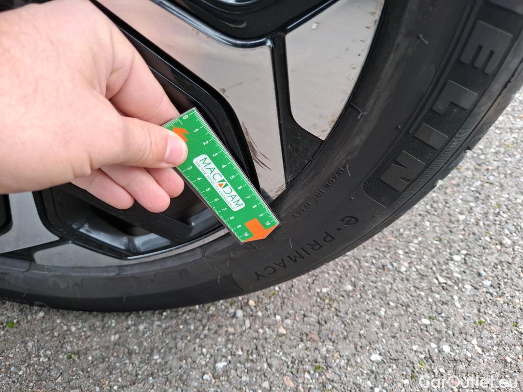  Citroen  C4  Berline Feel Pack 1.5 BlueHDI 110CV BVM6 E6d #10