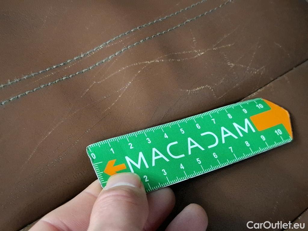  Audi  A4  Avant 35 TDI Avus 2.0 TDI 165CV BVA7 E6d #41