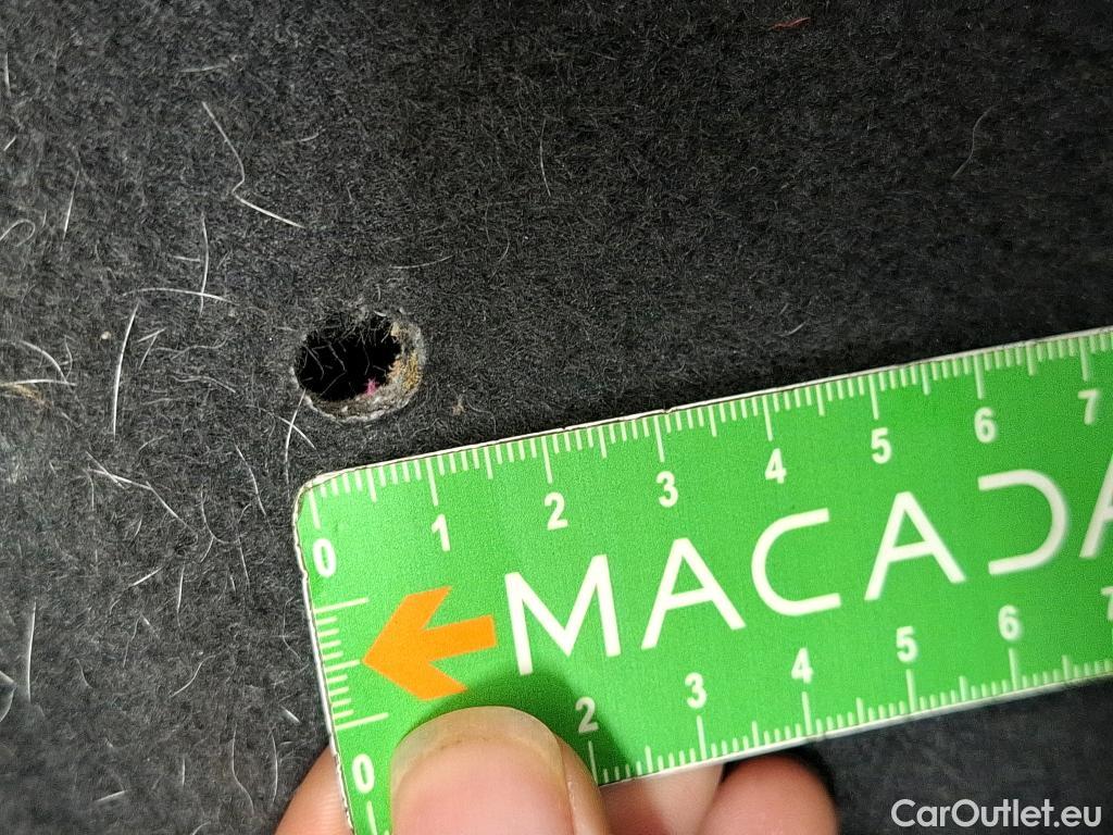  Audi  A4  Avant 35 TDI Avus 2.0 TDI 165CV BVA7 E6d #90