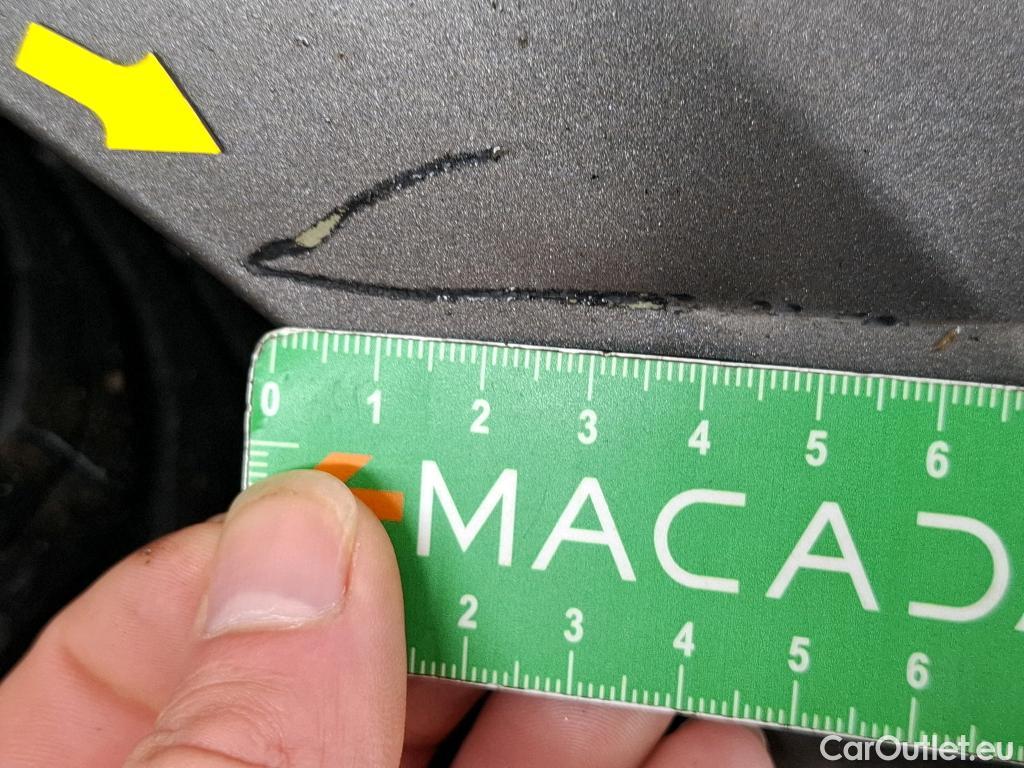  Audi  A4  Avant 35 TDI Avus 2.0 TDI 165CV BVA7 E6d #8