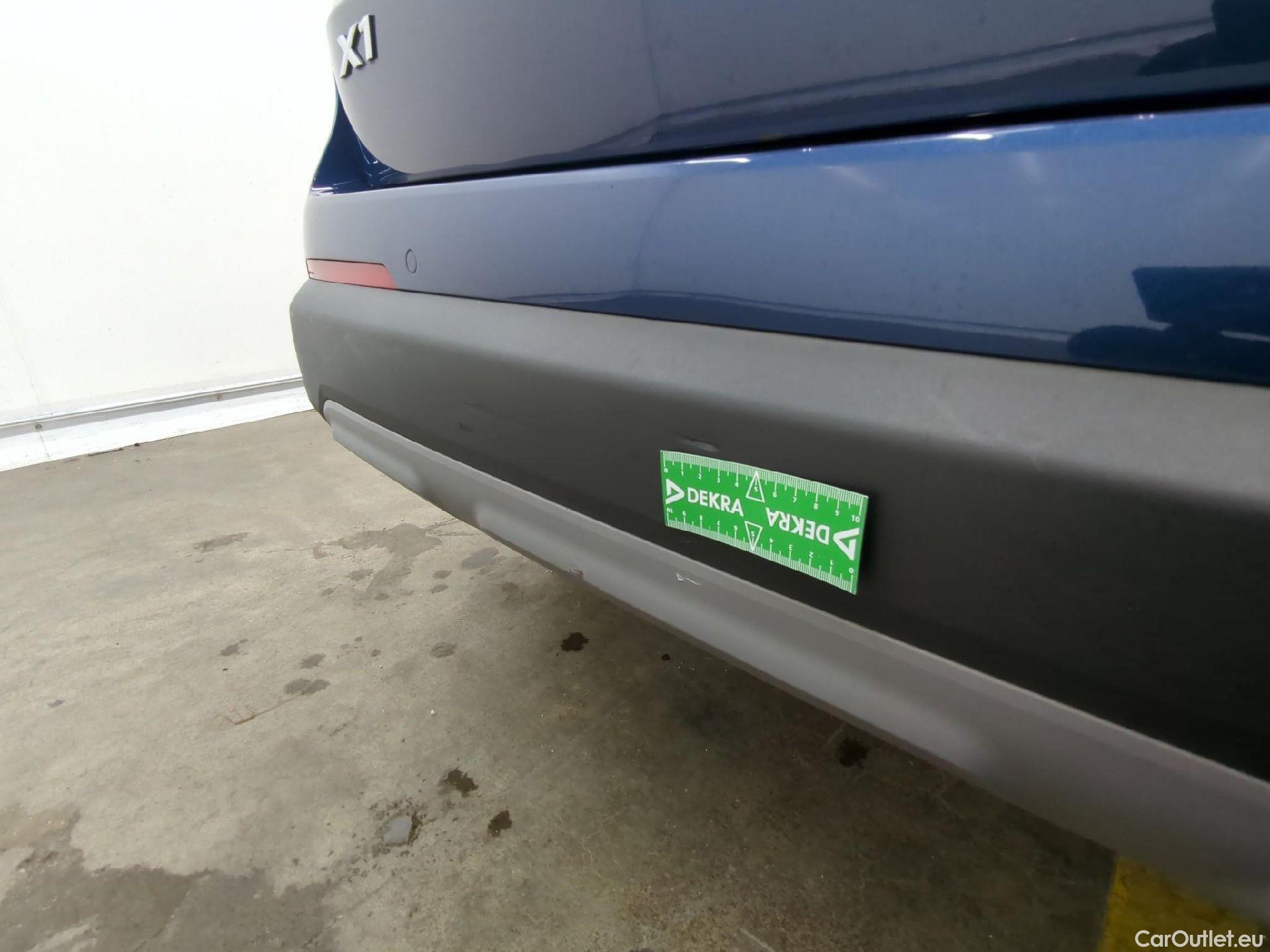  Bmw  X1 BMW  / 2022 / 5P / SUV sDrive18d Business Design DKG7 #32