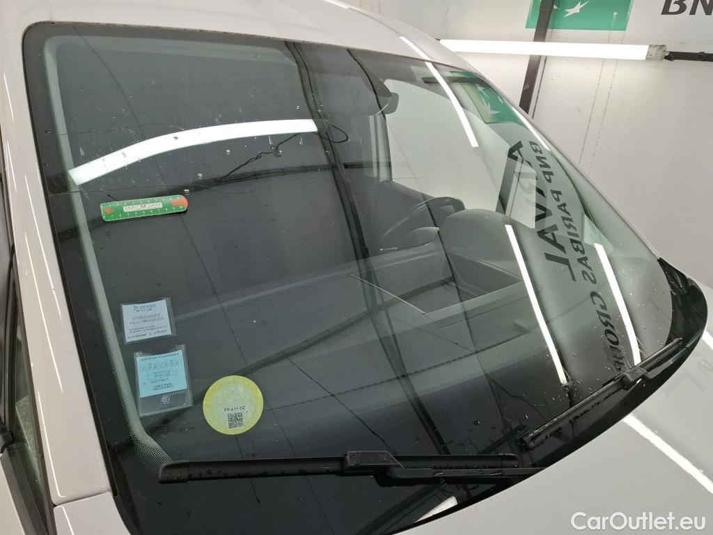  Volkswagen  Caddy VOLKSWAGEN  Van / 2015 / 4P / Fourgonnette 2.0 TDI 102 DSG6 Business Line Plus #13