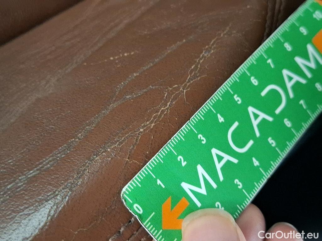  Audi  A4  Avant 35 TDI Avus 2.0 TDI 165CV BVA7 E6d #40