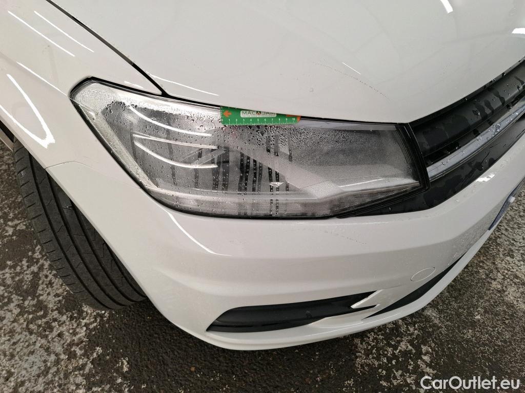  Volkswagen  Caddy VOLKSWAGEN  Van / 2015 / 4P / Fourgonnette 2.0 TDI 102 DSG6 Business Line Plus #17