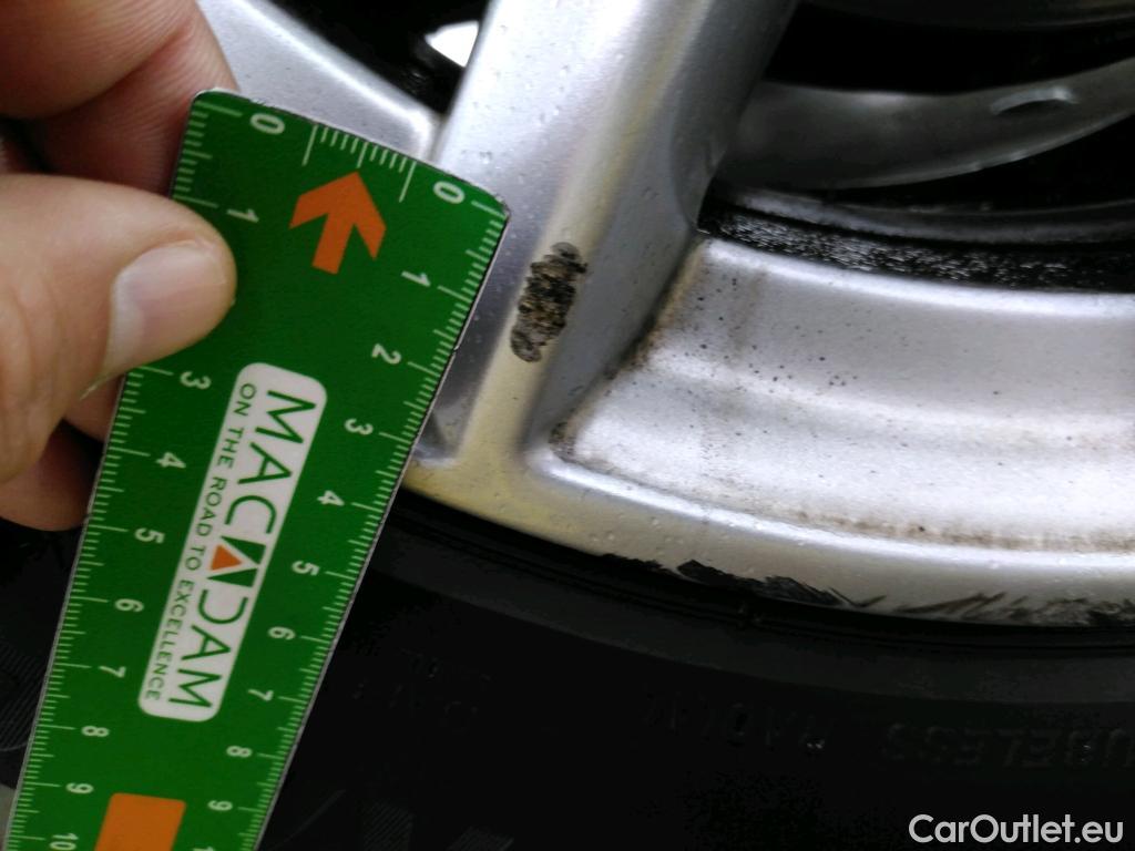  Bmw  Serie 2 Série 2 Active Tourer 216d Lounge 1.5 115CV BVA7 E6d #16