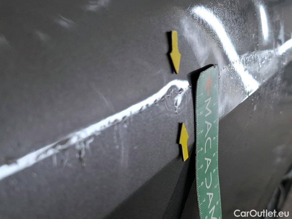  Audi  A4  Avant 35 TDI Avus 2.0 TDI 165CV BVA7 E6d #12