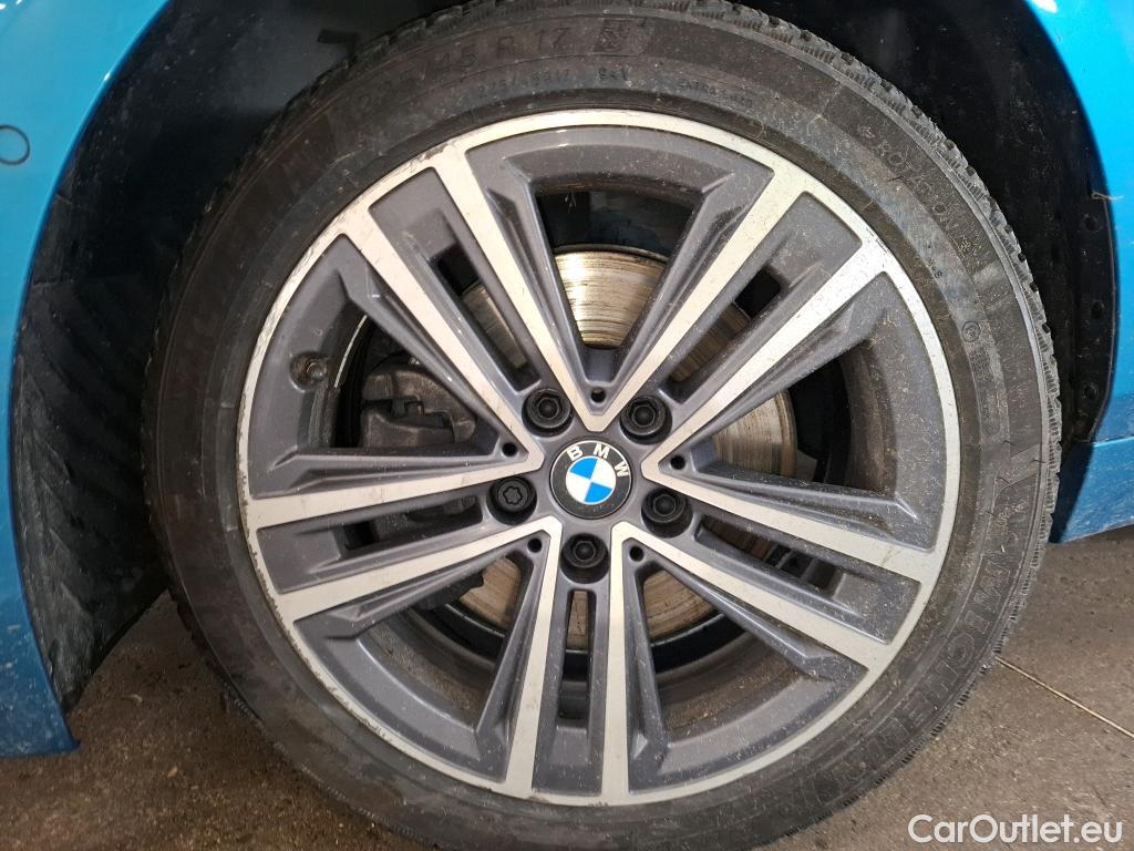  Bmw  Serie 1 BMW Série 1 / 2019 / 5P / Berline 116d DKG7 Business Design #40