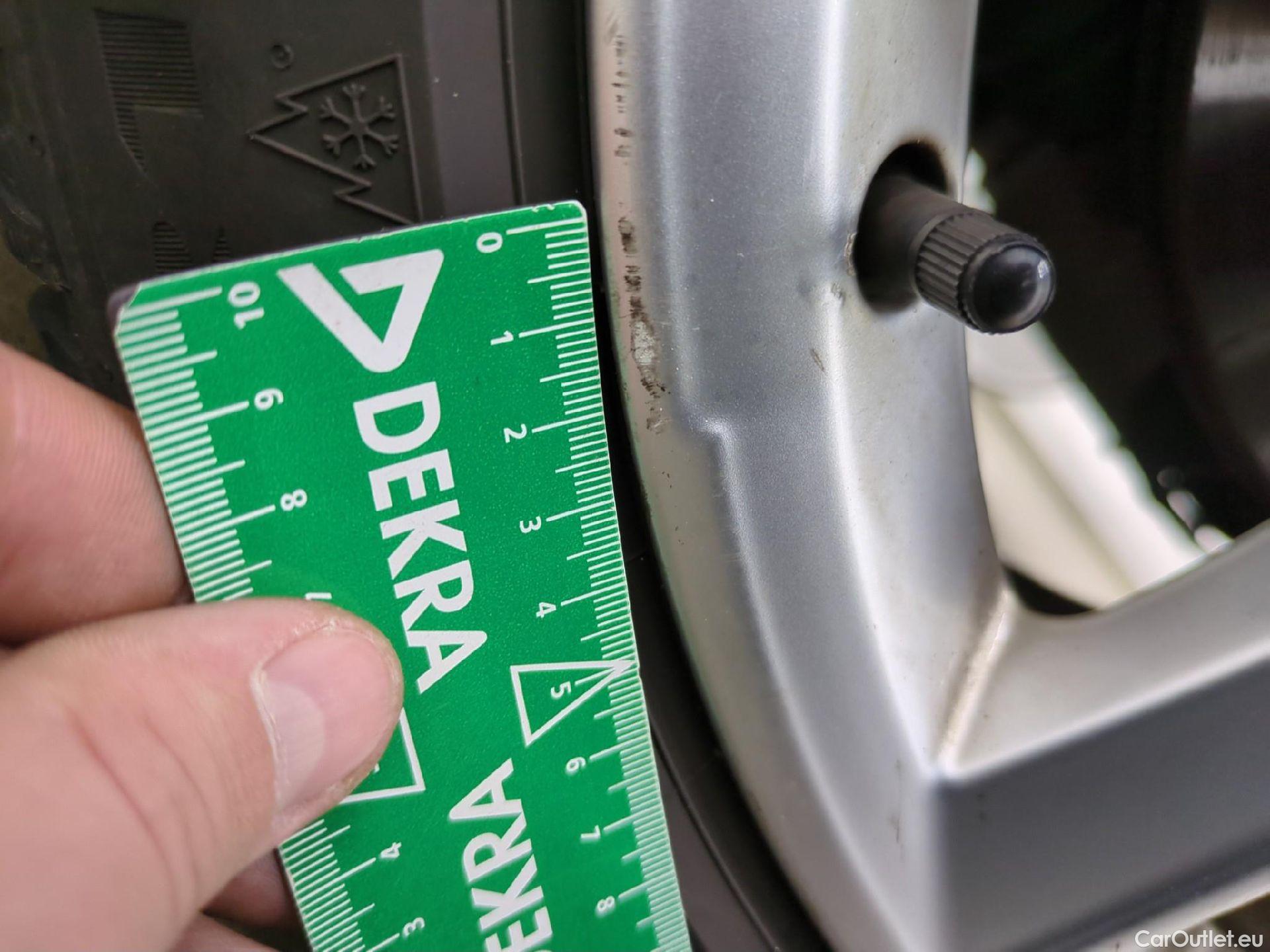  Audi  A3 AUDI  Berline / 2020 / 4P / Berline 35 TFSI 150 MHEV S Tronic Business Line #23