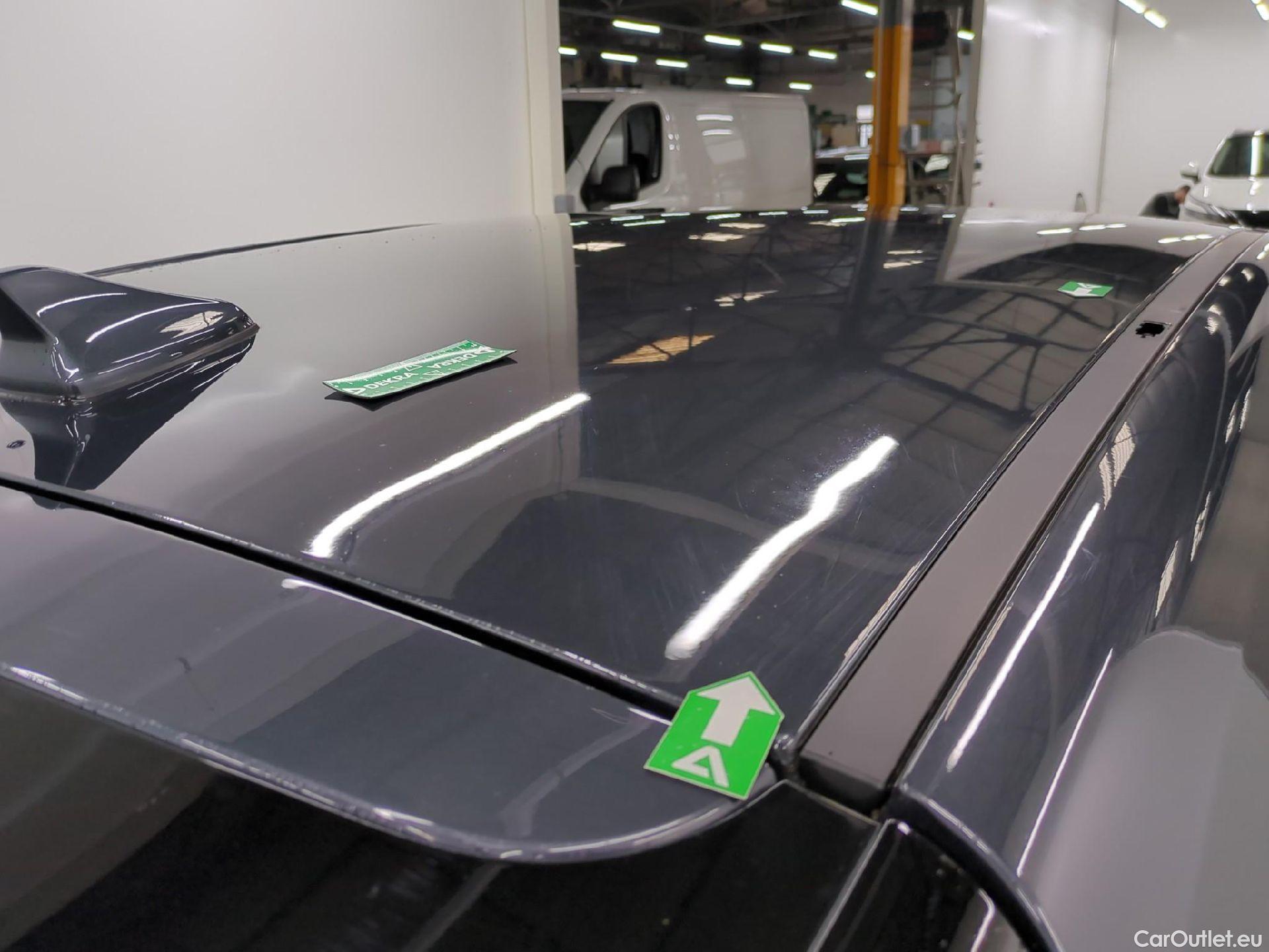  Hyundai  i30  Business 1.6 CRDi 115CV BVA7 E6d #15