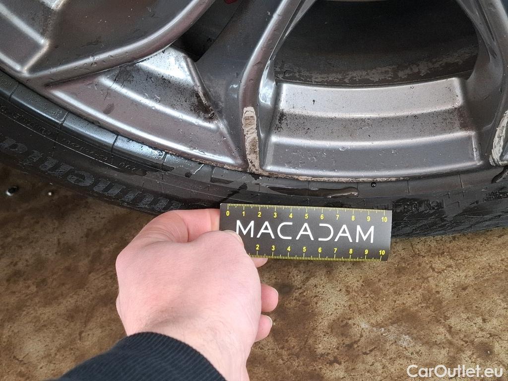  Ford  Focus FORD  SW / 2018 / 5P / Break SW-1.5 EcoBlue 120 auto St-Line Business #9