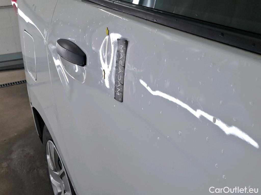  Dacia  Lodgy  Essentiel 1.5 dCi 115CV BVM6 7 Sieges E6dT #17