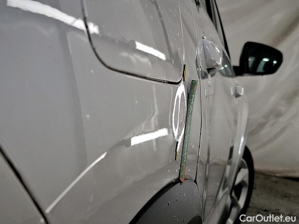  Citroen  C5  Aircross Feel 1.2 PureTech 130CV BVA8 E6d #9