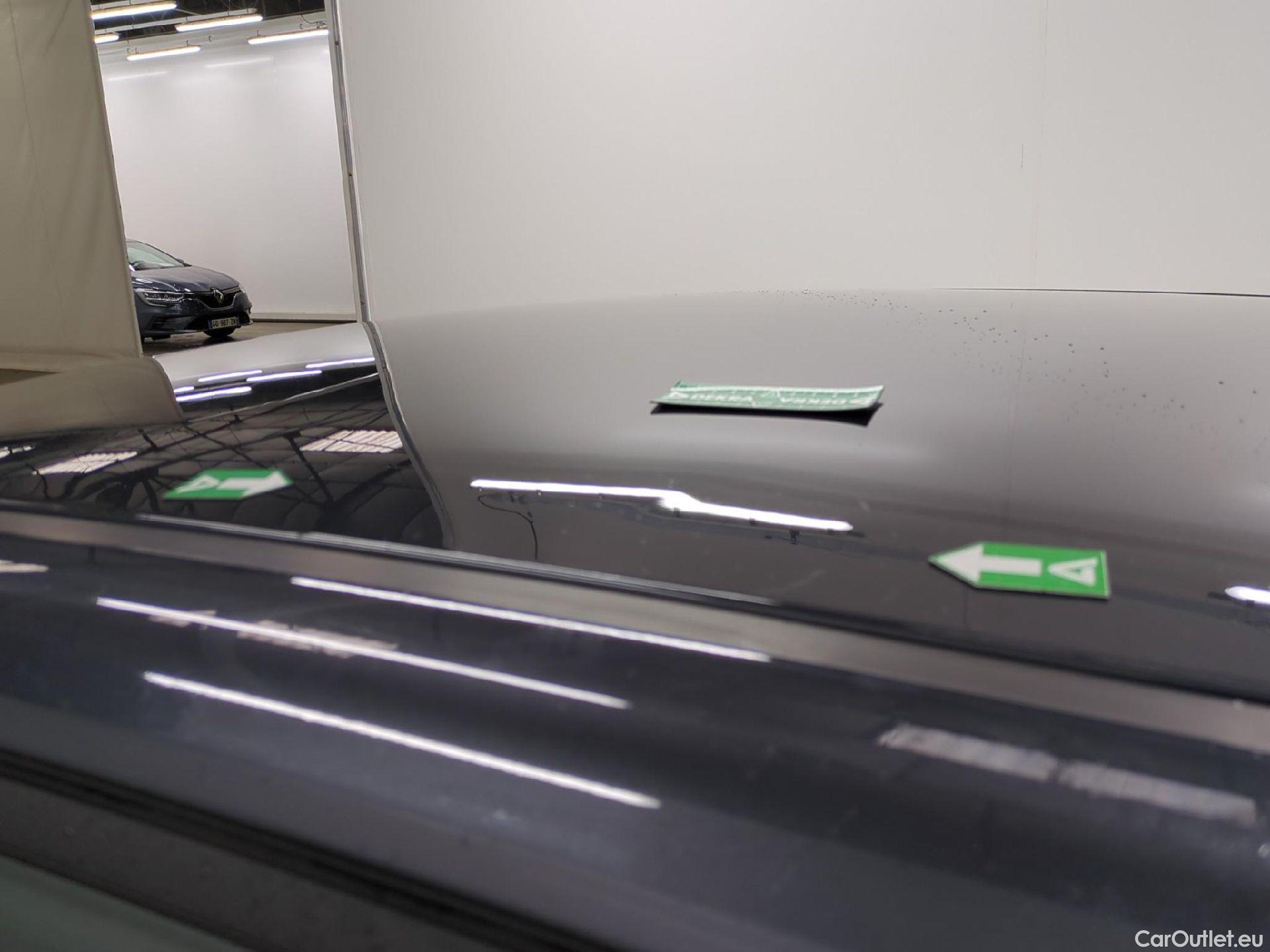  Hyundai  i30  Business 1.6 CRDi 115CV BVA7 E6d #17