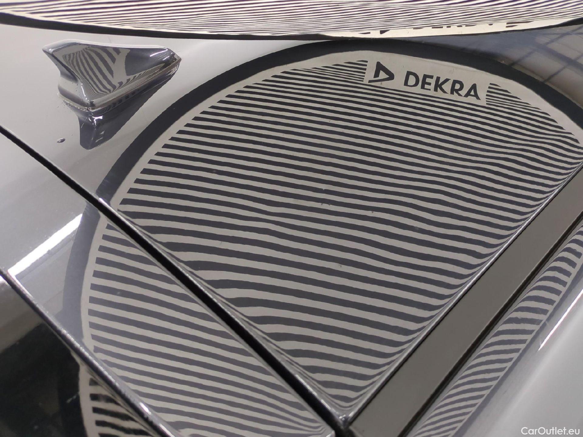  Hyundai  i30  Business 1.6 CRDi 115CV BVA7 E6d #20