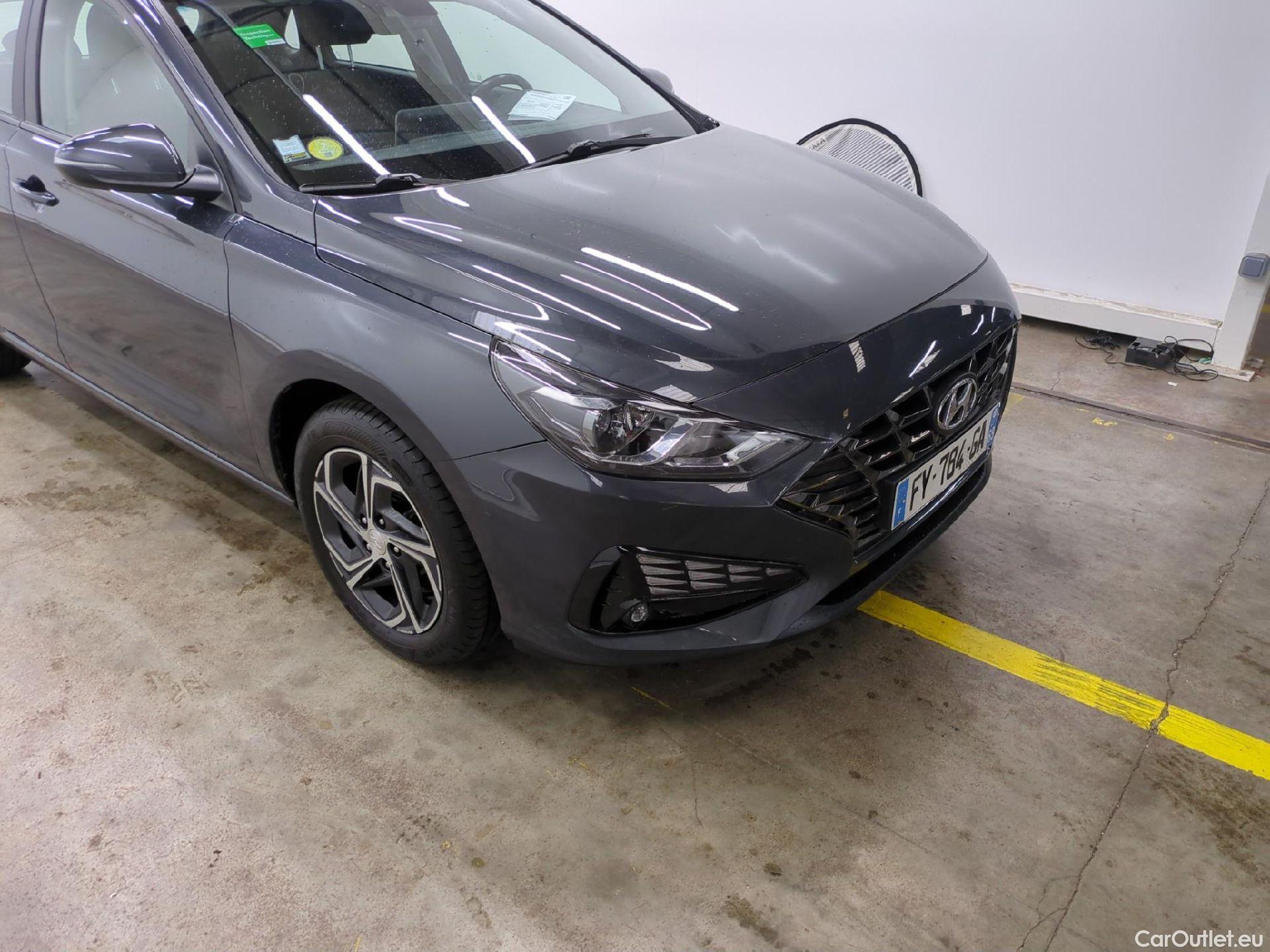  Hyundai  i30  Business 1.6 CRDi 115CV BVA7 E6d #28