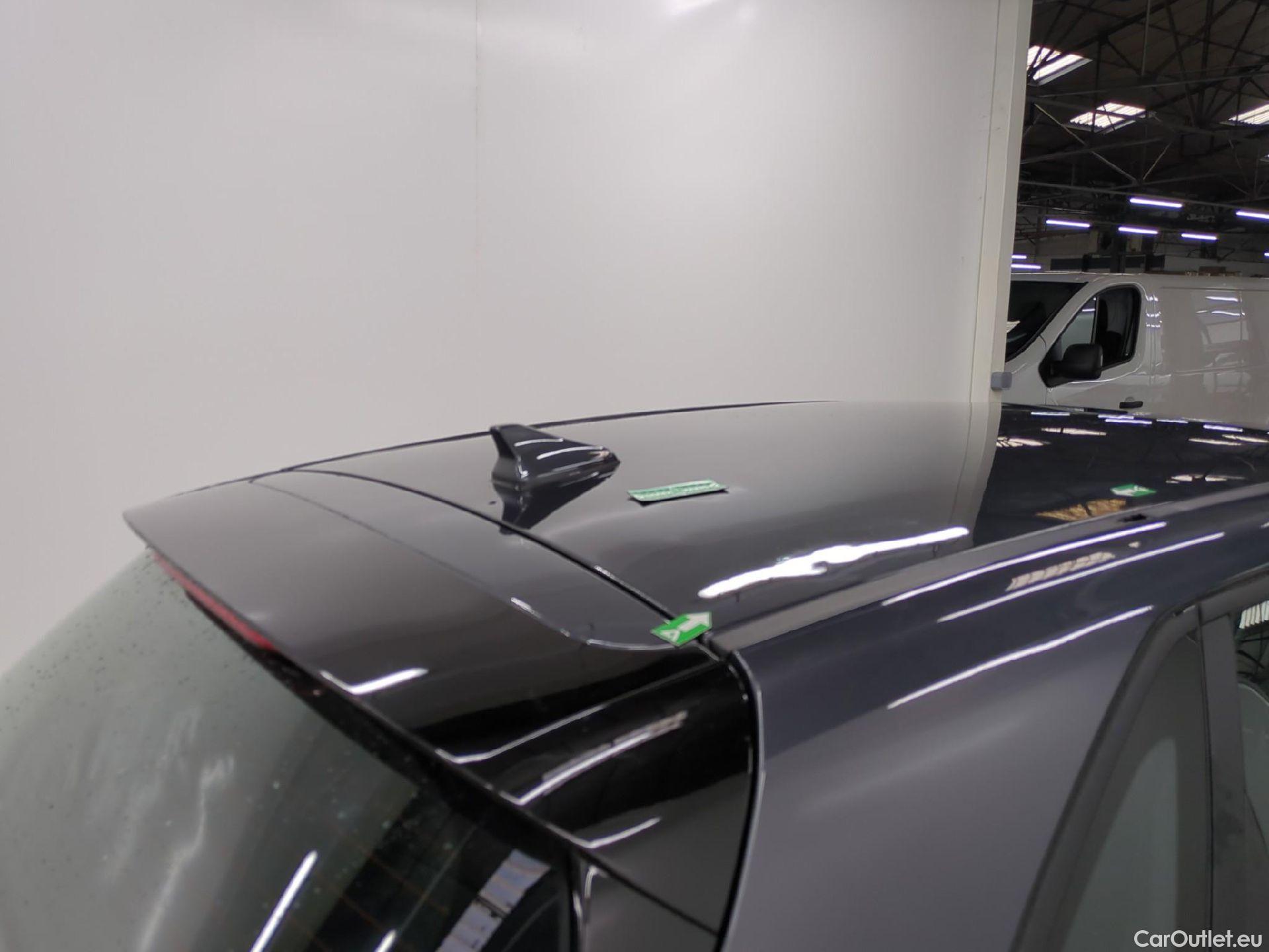  Hyundai  i30  Business 1.6 CRDi 115CV BVA7 E6d #18