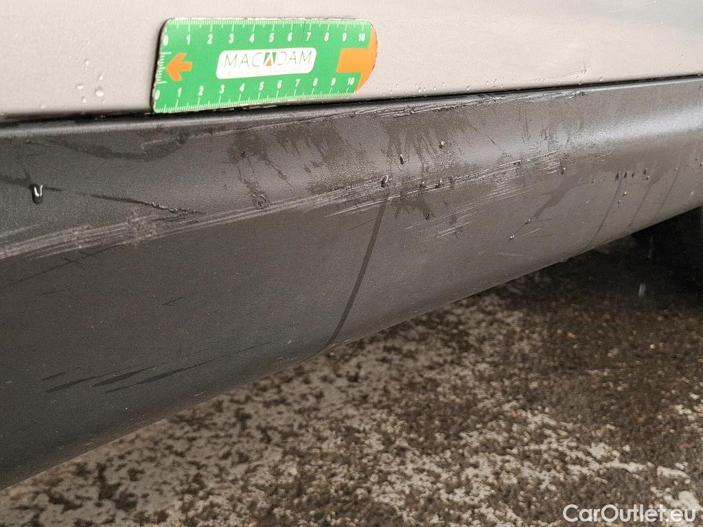  Nissan  Qashqai NISSAN  / 2017 / 5P / Crossover 1.5 DCI 115 DCT Business Edition #18