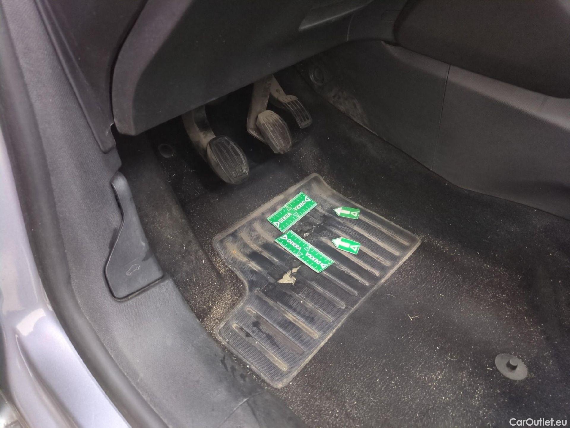  Peugeot  208  Active Business 1.5 HDi 100CV BVM6 E6d #8