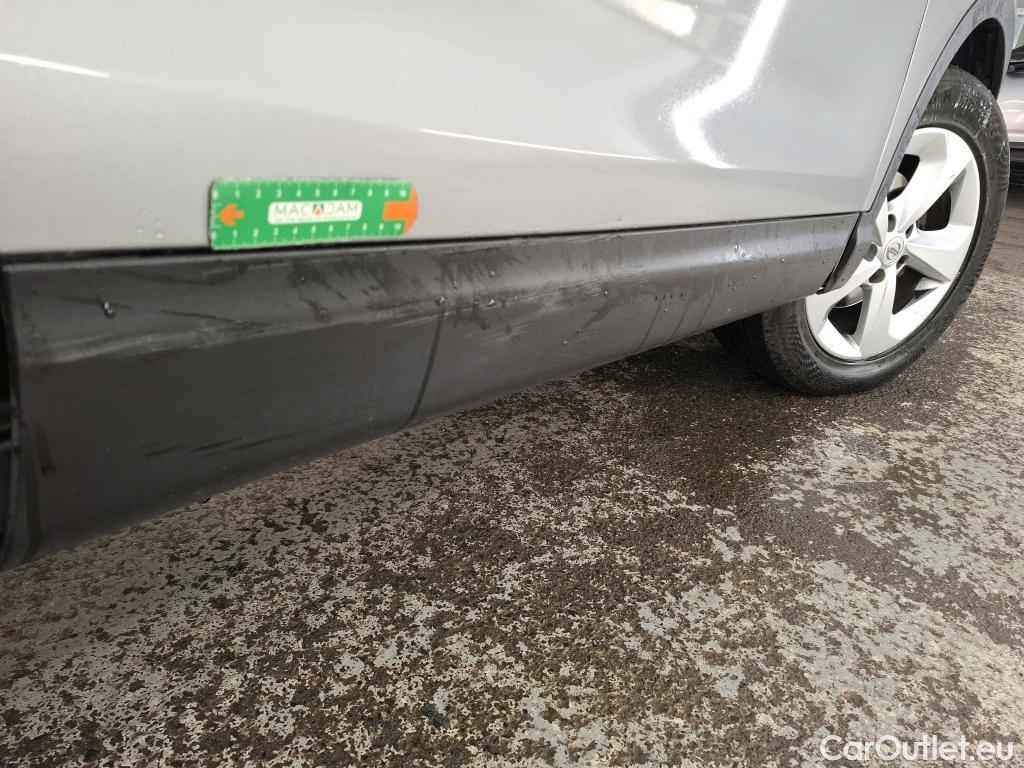  Nissan  Qashqai NISSAN  / 2017 / 5P / Crossover 1.5 DCI 115 DCT Business Edition #17