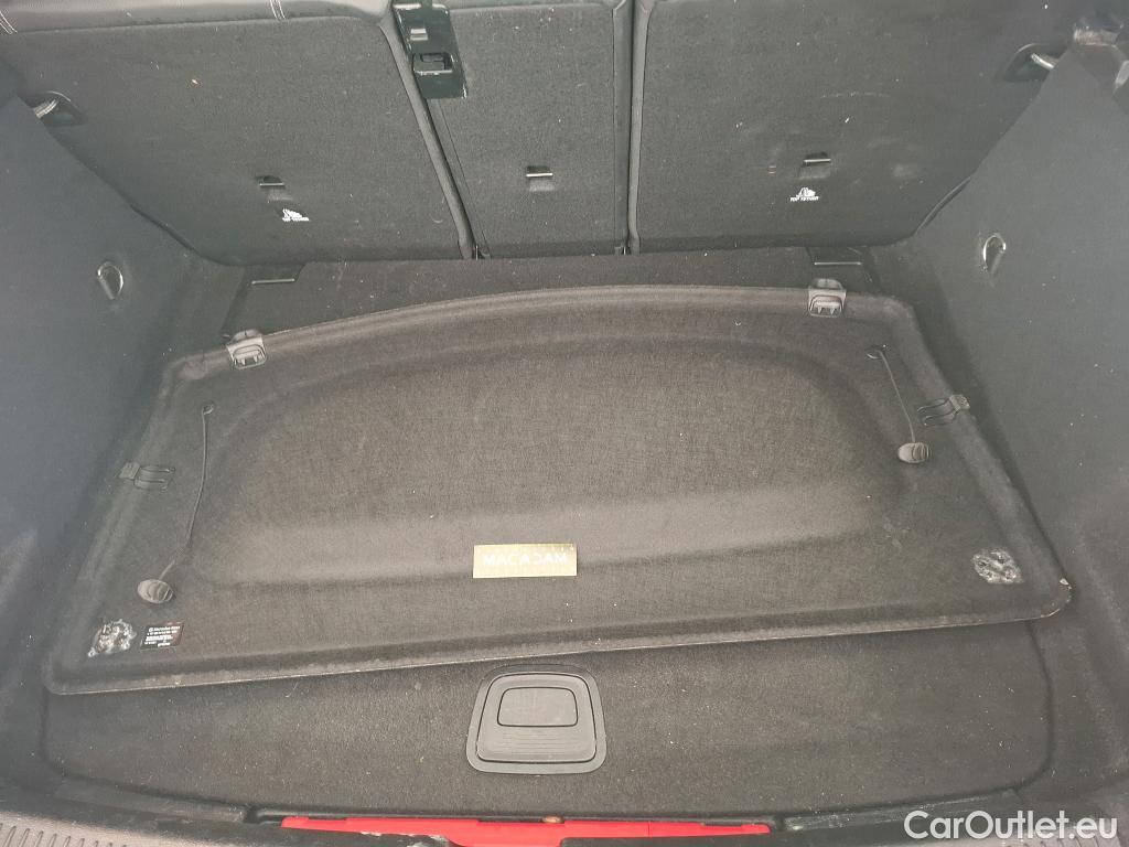  Mercedes  A-Klasse MERCEDES-BENZ Classe A Compact / 2018 / 5P / Berline A 200 d Business Line 8G-DCT #1