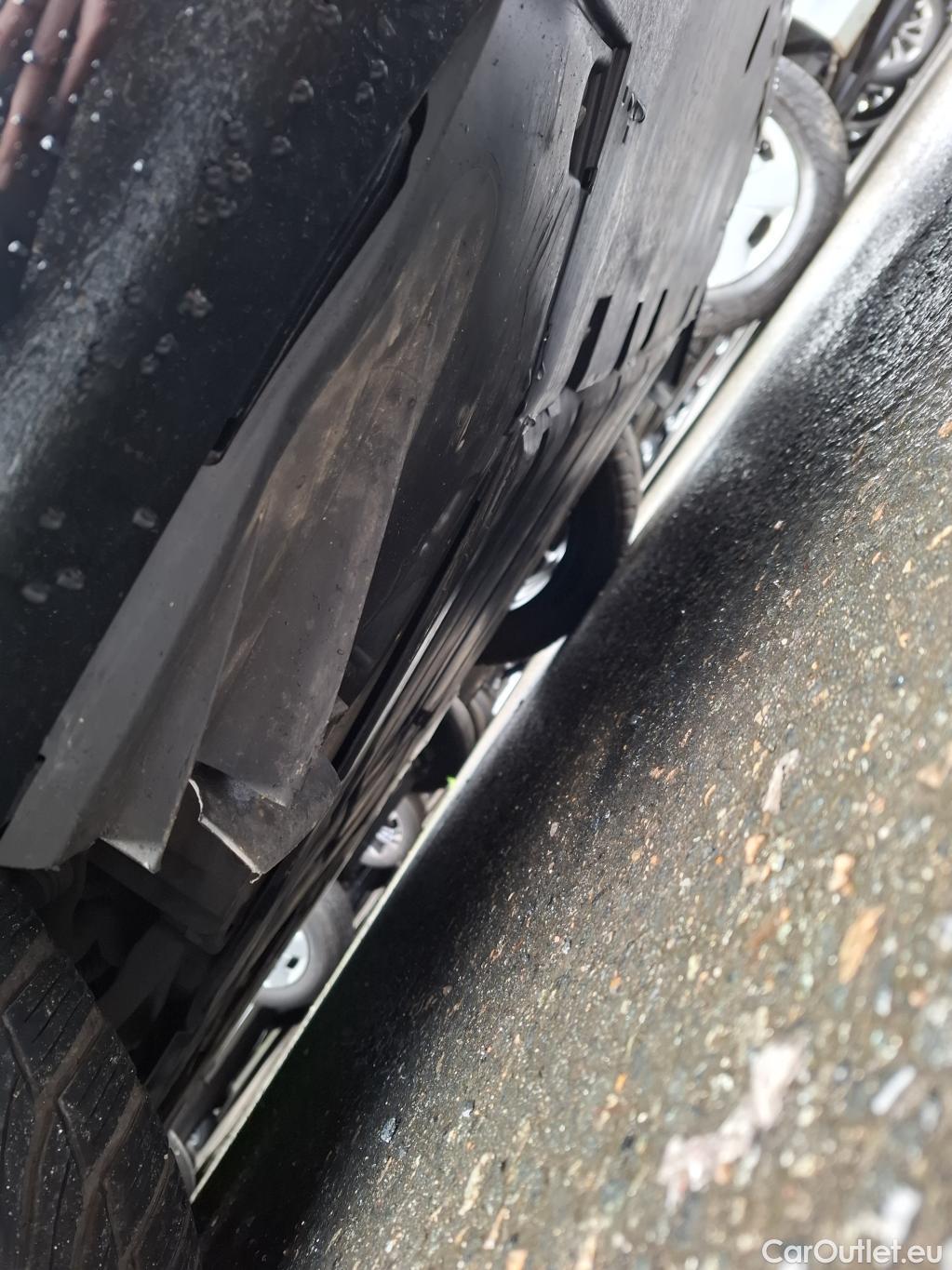  Mercedes  B-Klasse MERCEDES-BENZ Classe B / 2019 / 5P / monospace B 200 d Business Line Edition BA8 #54