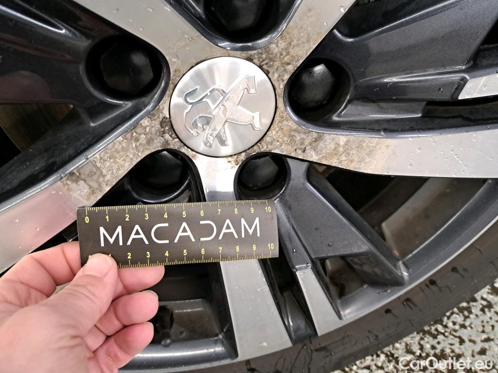  Peugeot  3008  Allure Business 1.5 HDi 130CV BVA8 E6d #16