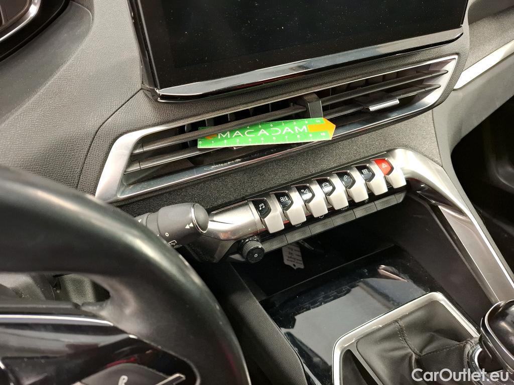  Peugeot  3008  Allure Pack 1.5 HDi 130CV BVM6 E6d #1